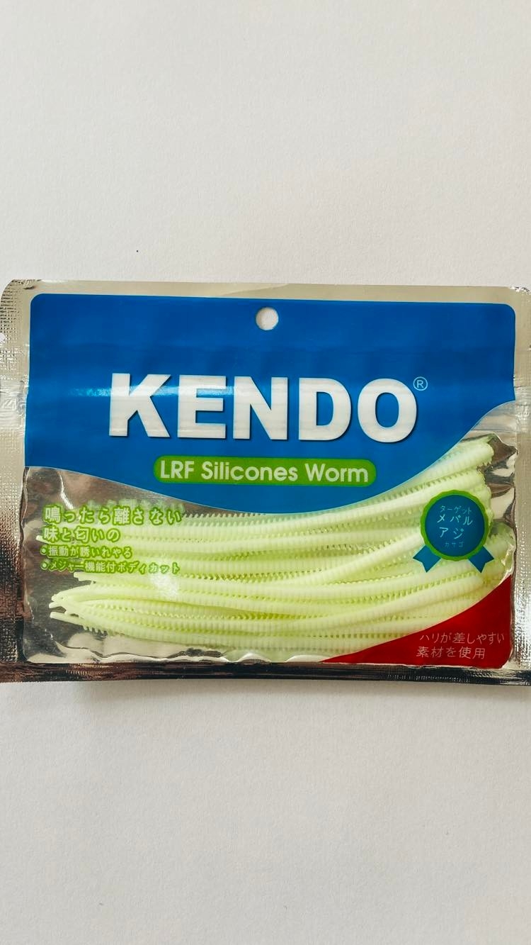 Kendo-LRF%20Silikonu%20Worm%20(Slim-Kokulu)%20BEYAZ